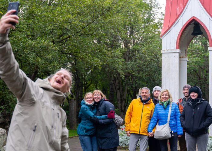 Group of guests enjoying the Reykjavik Folklore walking tour and taking a selfie