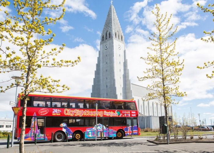 Hop on Hop off Reykjavik bus