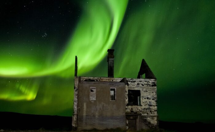 Northern Lights Hunt Abandoned house